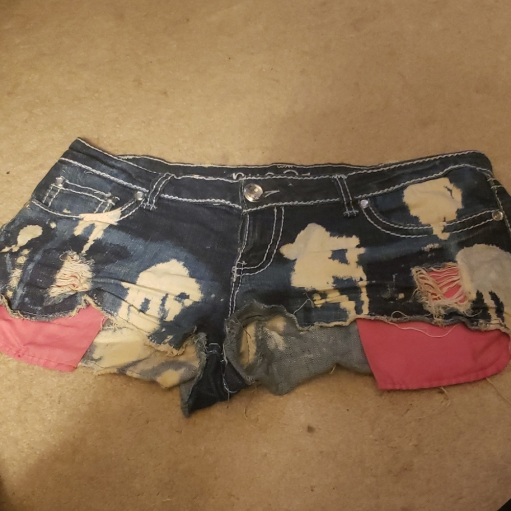 Rue 21 distressed shorts